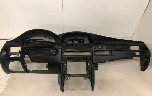 BMW 5 E60 E61 Dashboard 7130978 17370113