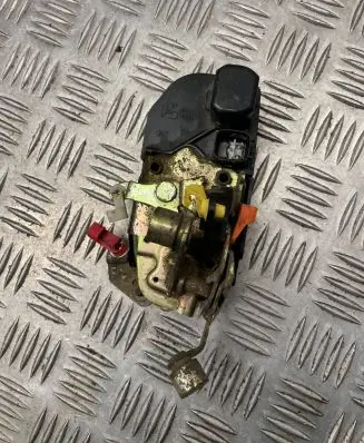 Chrysler Grand Voyager IV Front door lock