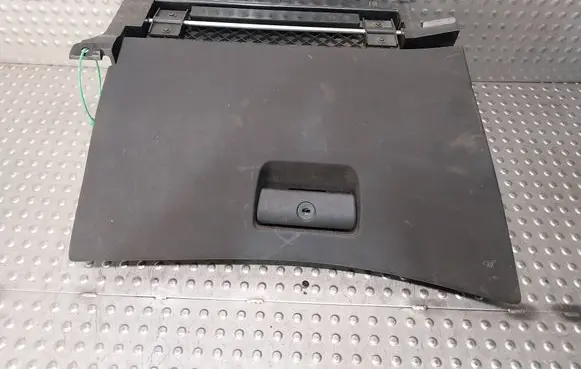BMW 3 E46 Glove box 8196111