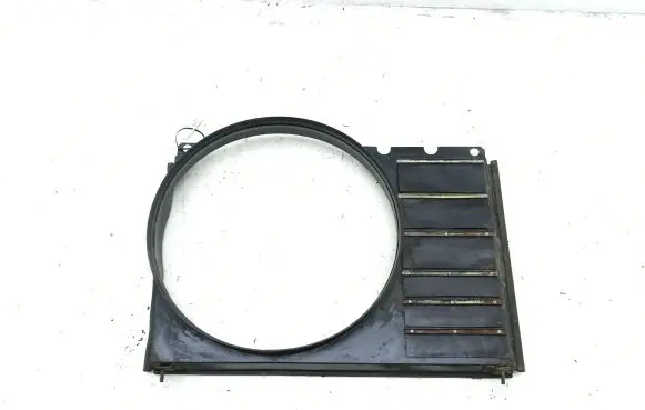 Jaguar XJS Radiator cooling fan shroud