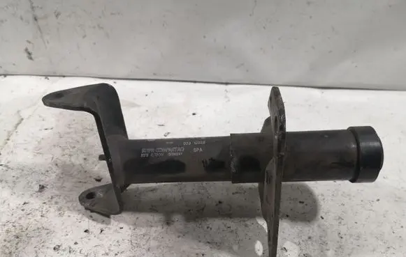 Volkswagen PASSAT B5 Front bumper shock/impact absorber 3B0807134