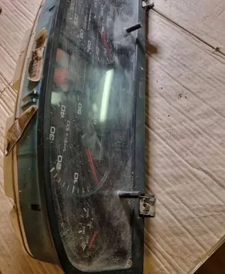 Audi A6 S6 C4 4A Speedometer (instrument cluster) 88356341