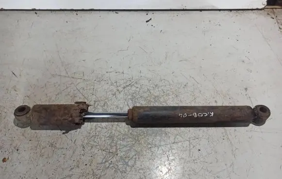 Nissan King Cab, Navara Rear shock absorber/damper