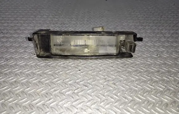Toyota Yaris Number plate light