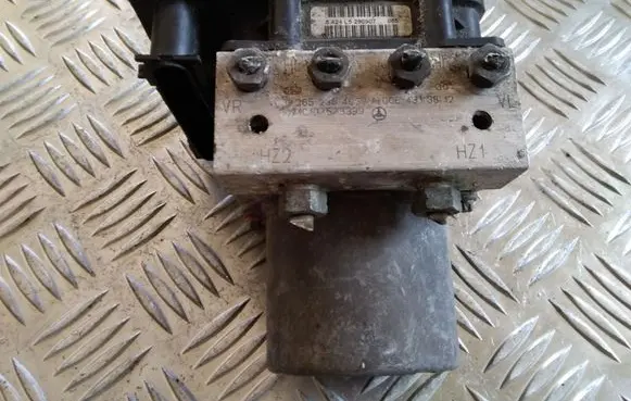 Mercedes-Benz B W245 ABS Pump 0265235496 A0064313812 0265950618