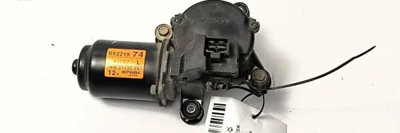 Mitsubishi Montero Wiper motor MR221974