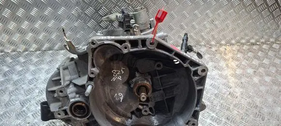 Opel Zafira B Manual 6 speed gearbox S27624825 M32