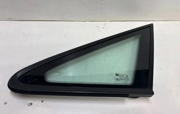 Opel Zafira A Front triangle window/glass DOT36AS2M129 43R007022