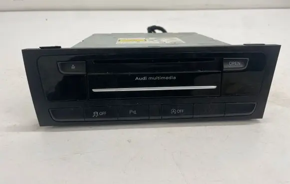 Audi A4 S4 B8 8K Navigation unit CD/DVD player 8R2035666F