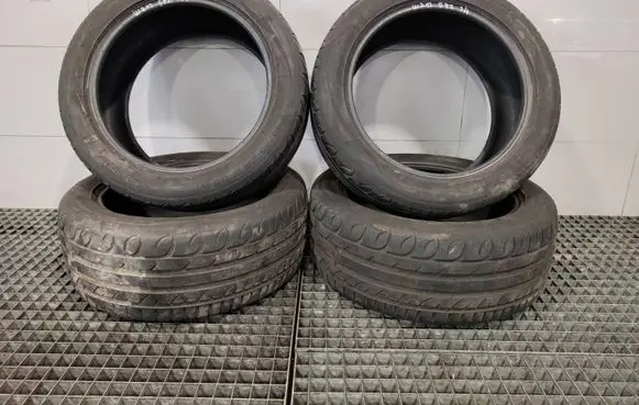 Mercedes-Benz E W212 R17 summer tire 