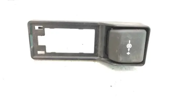 BMW 1 E81 E87 12 V Socket (rear) 6949439