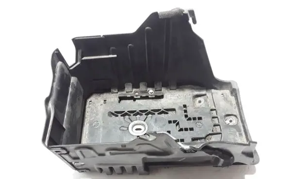 Battery bracket