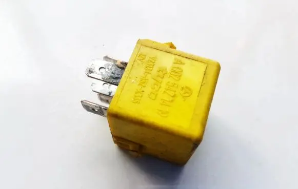 Mercedes-Benz S W220 Other relay A0025421419