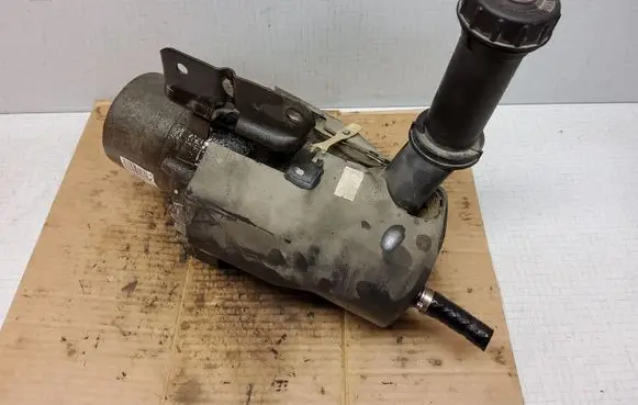 Peugeot 307 Power steering pump 