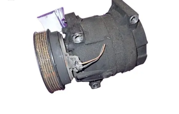Renault Scenic I Air conditioning (A/C) compressor (pump)