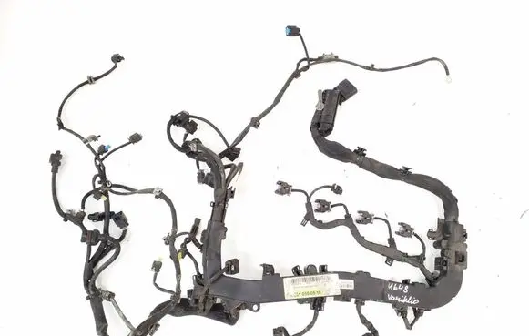 Mercedes-Benz E C207 W207 Engine installation wiring loom A6510100516