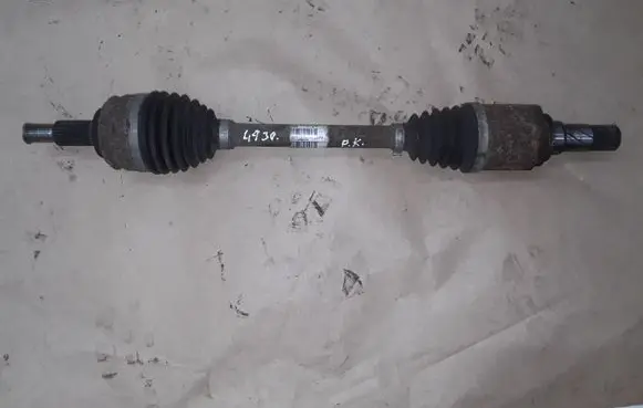 Renault Scenic III - Grand scenic III Front driveshaft 8200725512