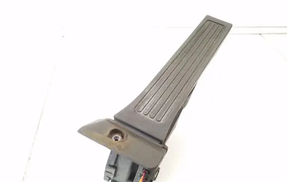 Hyundai ix35 Accelerator throttle pedal 327002S000 GHB0660A2S000