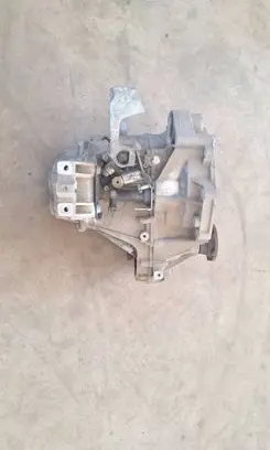 Volkswagen Golf V Manual 6 speed gearbox GVV