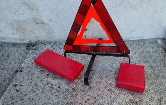 Emergency warning sign