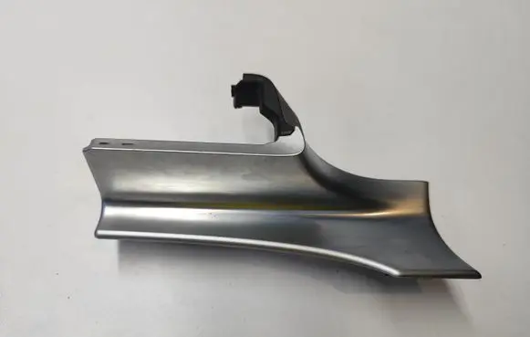 Mercedes-Benz GLC X253 C253 Dashboard glove box trim A2536809900