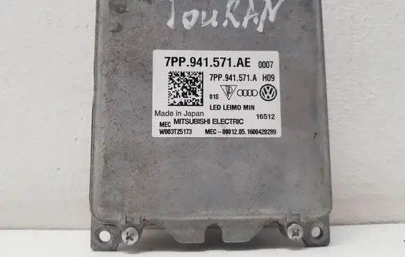 Volkswagen Touran III Headlight ballast module Xenon 7PP941571AE 7PP941571A