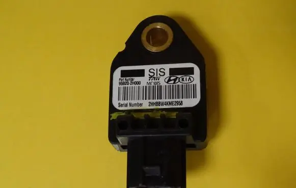 KIA Ceed Airbag deployment crash/impact sensor 95920-2H000