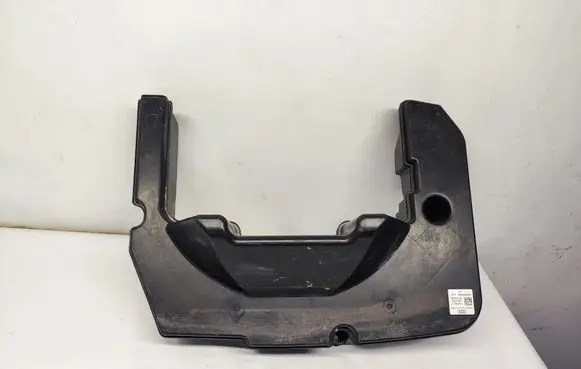 Audi A4 S4 B8 8K Subwoofer speaker 8K9035382B