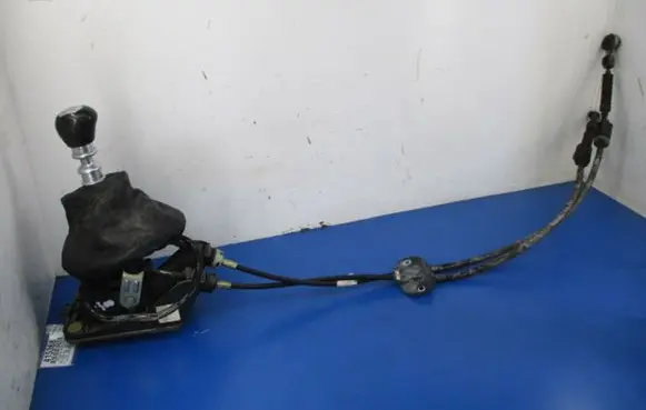 Ford Mondeo Mk III Gear shift rod 