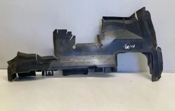 Audi A4 S4 B8 8K Intercooler air guide/duct channel 8K0121284G