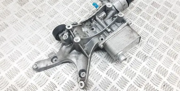 Volkswagen PASSAT B7 USA Oil filter mounting bracket 06K903143 06K117021B