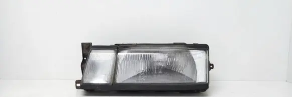 Nissan Sunny Headlight/headlamp