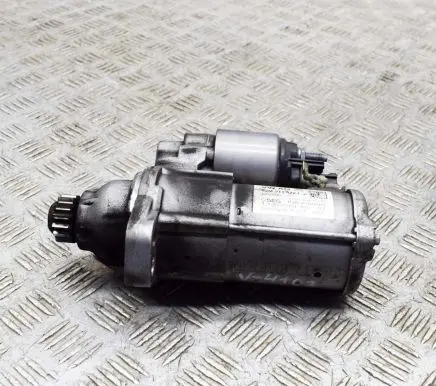 Volkswagen Golf VIII Starter motor 02M911022F 0001179602