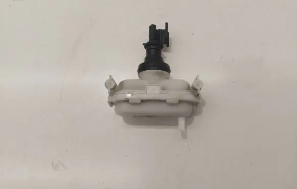 Volkswagen PASSAT B3 Central locking motor 357862153A
