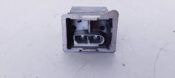 BMW 5 E34 Other relay