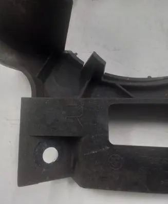 BMW 1 E81 E87 Fog light bracket 7118152 22405910