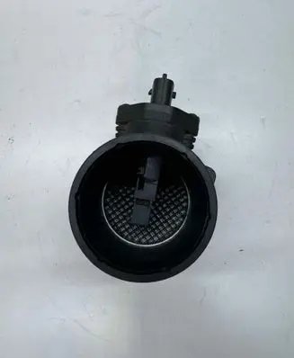 Volvo V70 Mass air flow meter 0280218108 8670112