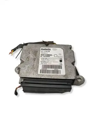 Renault Master III ABS control unit/module 8201448823 611136500 628184800A