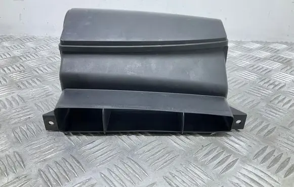 Skoda Yeti (5L) Air intake duct part 1K0805962E 1K0805971C