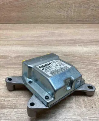 Renault Laguna II Airbag control unit/module 603947700 8200410977