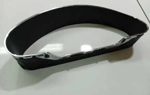 Mercedes-Benz CLS C219 Dashboard trim 048813021 0488.130.21