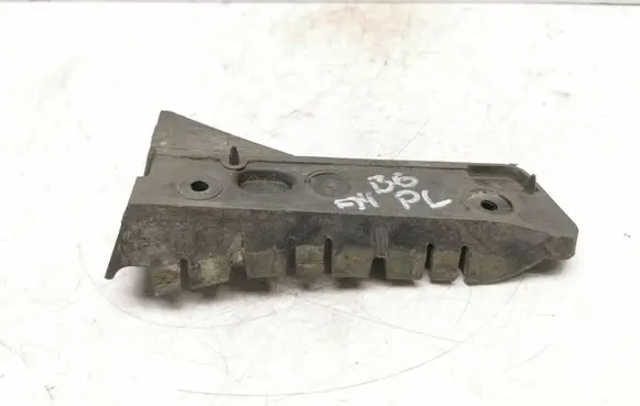 Audi A4 S4 B6 8E 8H Front bumper mounting bracket 8E0807284