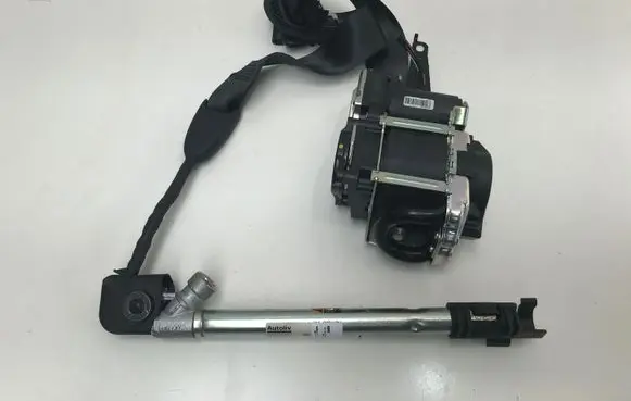 Cupra Born Front seatbelt 0589P10021 658368900A 007L0000