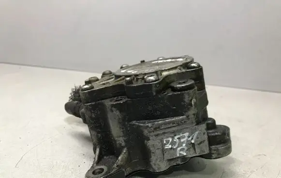 Vacuum pump