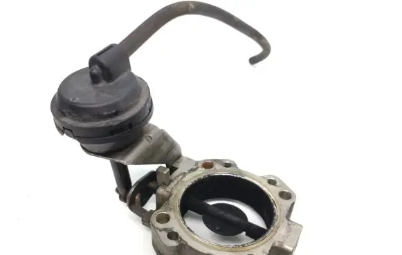 Volvo XC70 EGR valve 880185E 241112025
