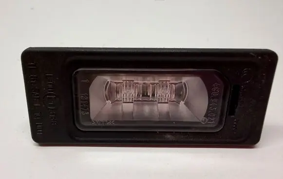 Audi A6 S6 C7 4G Number plate light 181473
