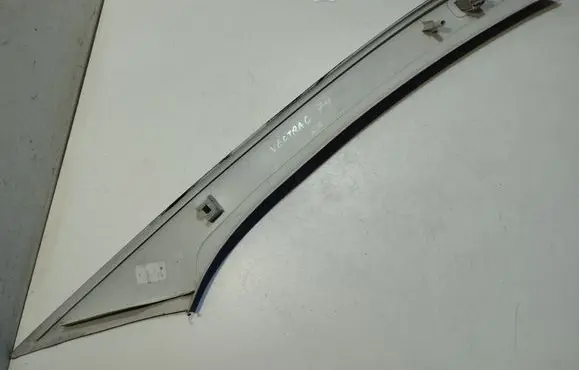 Opel Vectra C (A) pillar trim 09180530