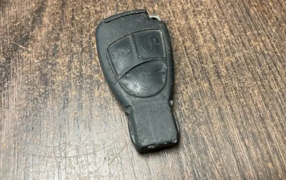 Mercedes-Benz Sprinter W906 Ignition key/card 