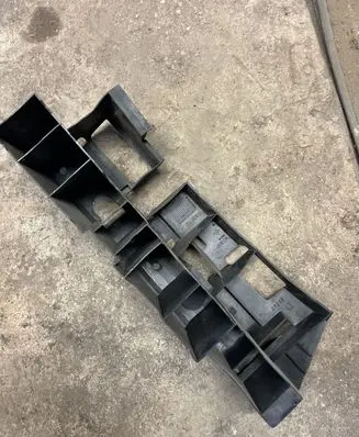 Renault Scenic RX Front bumper mounting bracket 29743