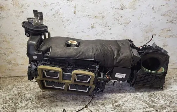BMW 3 F30 F35 F31 Interior heater climate box assembly 